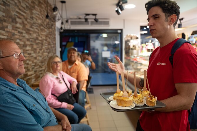 Barcelona: Old Town Evening Food Tour With 8 Tapas & 4 Drinks - Drinks and Wine Options