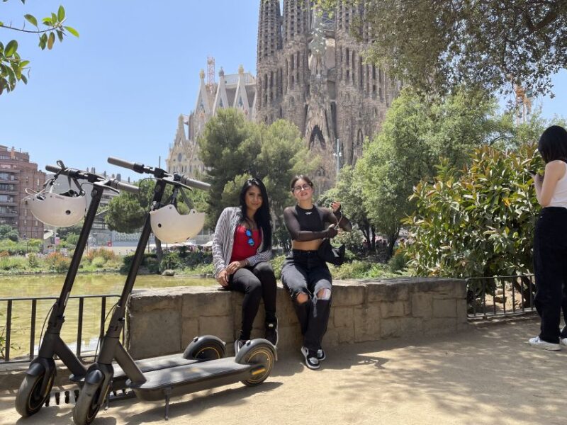 Barcelona: Panoramic Escooter Tour - Booking Details