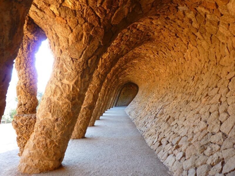 Barcelona: Park Güell Guided Tour - Who Is This Tour Best For?