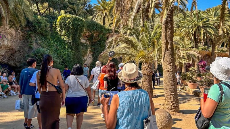 Barcelona: Park Güell Guided Tour with Skip the Line Ticket - Authentic Insights from Visitors