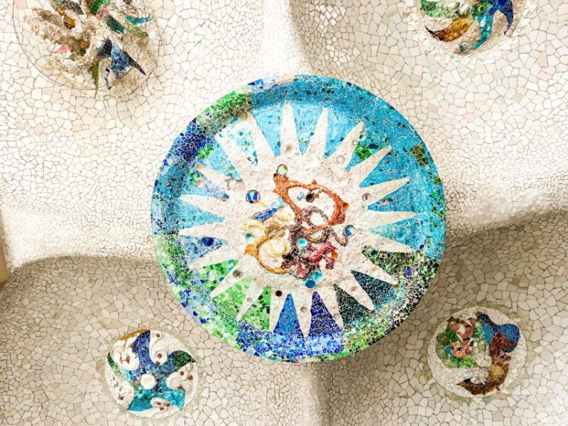 Barcelona: Park Güell & La Sagrada Familia Tickets and Tour - Highlights of the Tour