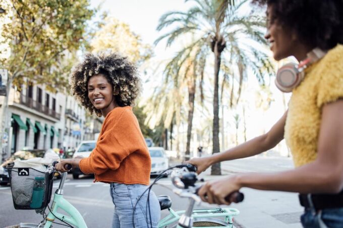 Barcelona: Private Bike/eBike Tour & Sagrada Familia Tickets - Family-Friendly Adventure