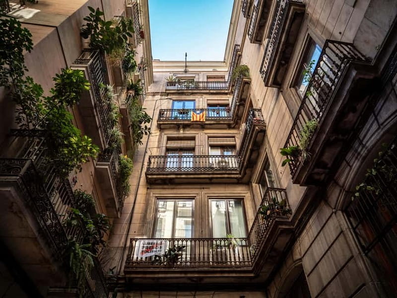 Barcelona: Private DAY TRIP Personalized City Tour - Why Travelers Love This Tour