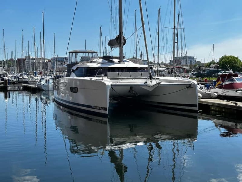 Barcelona: Private luxury ocean catamaran excursion - A Deep Dive into the Barcelona Luxury Catamaran Experience