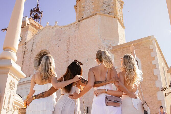 Barcelona: Private SITGES Tour and PENEDÈS Wine Tasting & TAPAS - An In-Depth Look at the Tour Experience