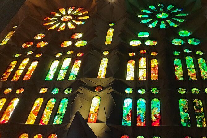 Barcelona Private Tour From Sant Pau to Sagrada Familia - Practical Details and Tips