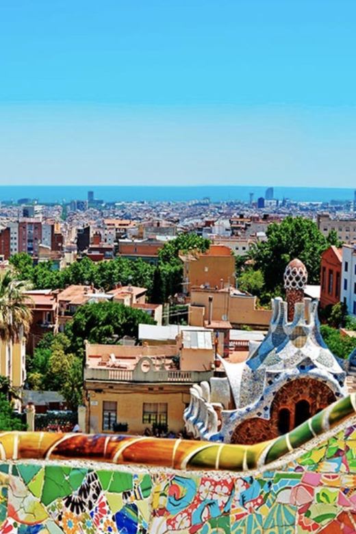 Barcelona Private Tour: Sagrada Familia,Park Güell & Pedrera - Visiting the Iconic Sagrada Familia