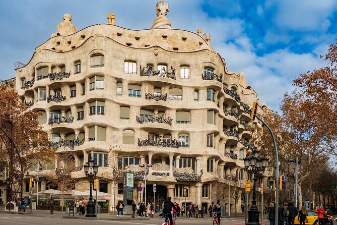 Barcelona: Reserved Entrance to Casa Mila (La Pedrera) With Audio - Visitor Reviews