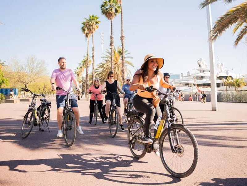 Barcelona: Sagrada Familia and City Tour by Bike or eBike - What It Feels Like to Ride
