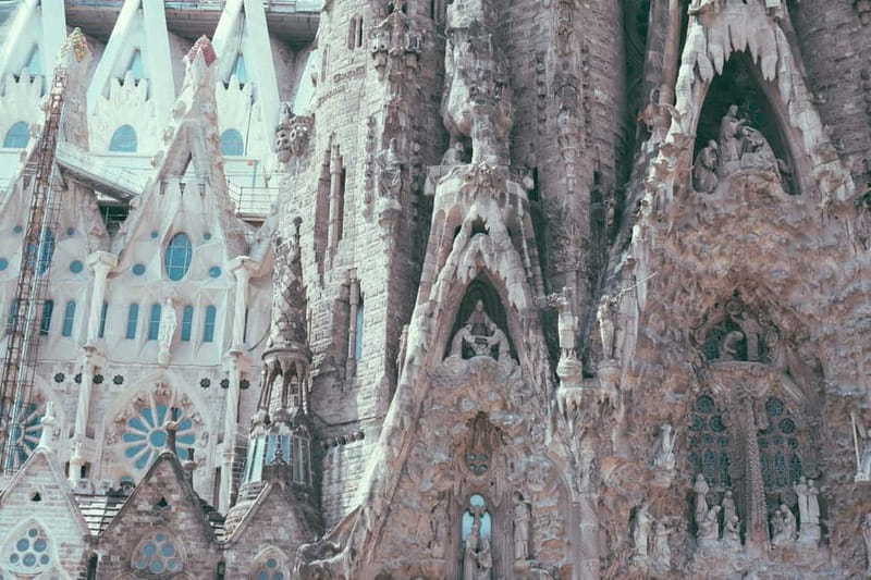 Barcelona: Sagrada Familia Guided Tour with Entry Ticket - Final Thoughts