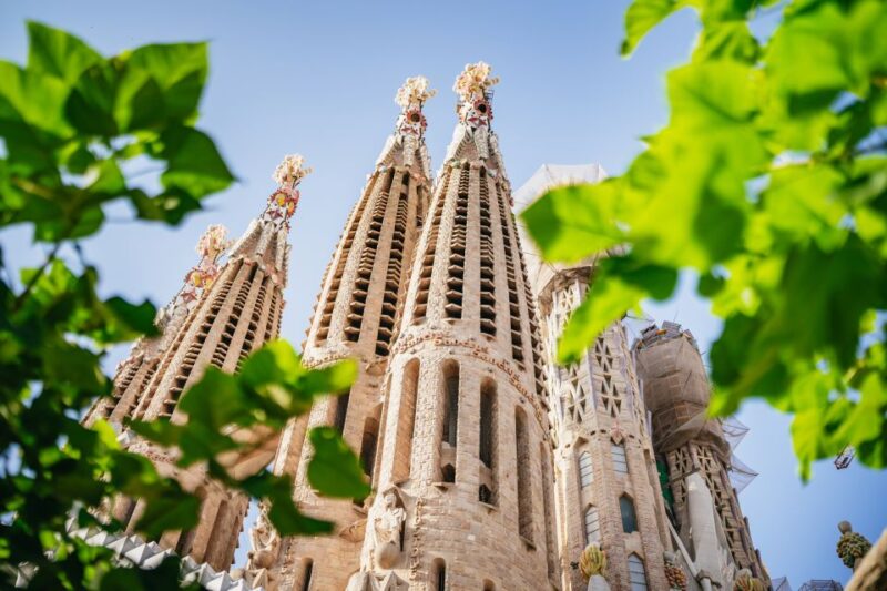 Barcelona: Sagrada Familia Skip-the-Line Entry Ticket & Tour - Key Highlights of the Tour