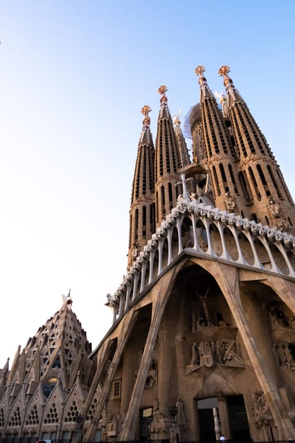 Barcelona: Sagrada Familia Skip the Line Guided Tour - Booking Information