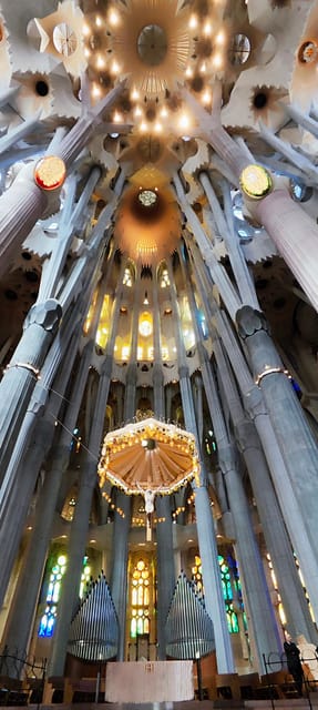 Barcelona: Sagrada Familia Skip the Line Guided Tour - Tour Highlights