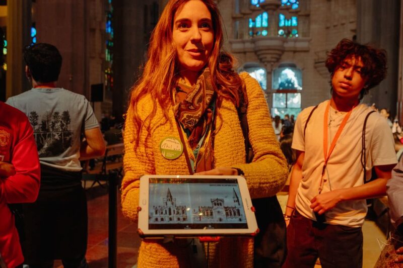 Barcelona: Sagrada Familia Skip-the-Line Guided Tour - Key Features