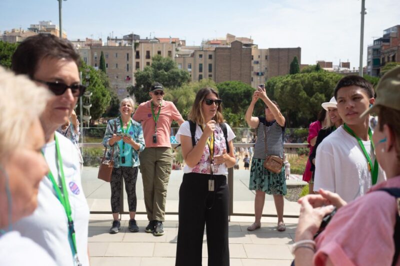Barcelona: Sagrada Familia Small Group Guided Tour - Tour Highlights