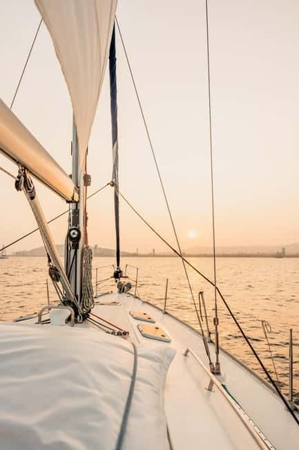 Barcelona: Sailing Tour with Young Local Captain & Drinks - The Sum Up: Who’s This Tour Perfect For?