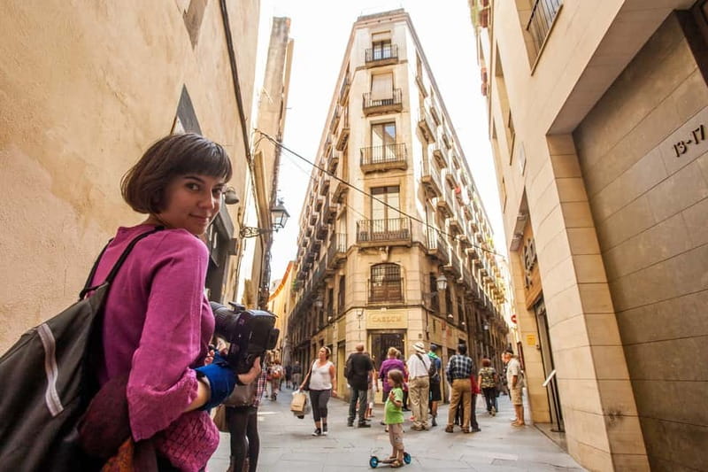 Barcelona: Small Group Picasso Tour with Picasso Museum - Practical Tips for Travelers