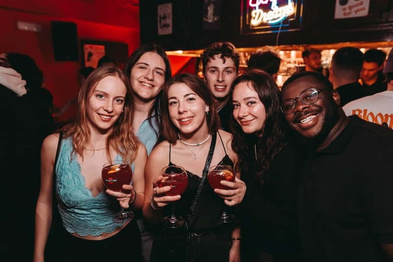 Barcelona Social Drinks Experience+Karaoke "Travellers Tour" - Exploring Barcelonas Social Nights: A Review of the Social Drinks Experience + Karaoke "Travellers Tour"