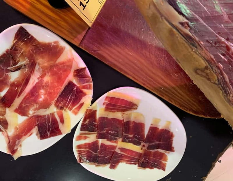 Barcelona Street Food Tour: Boqueria Market & Barrio Gotico - A Comprehensive Look at the Barcelona Street Food Tour