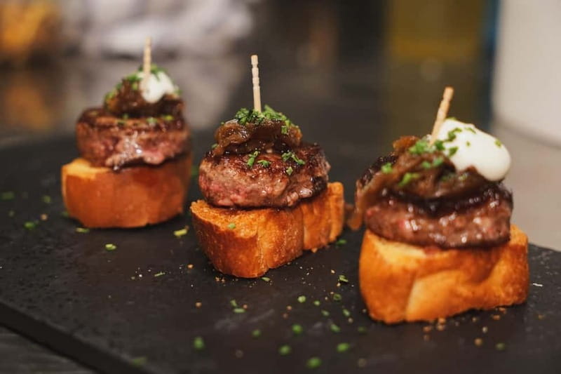 Barcelona Tapas & Food Crawl Walking Tour + Gothic History - Key Points  