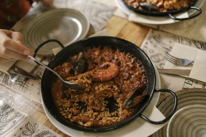 Barcelona: Tapas Food Crawl Walking Tour With Tastings - Tapas Tasting Experiences