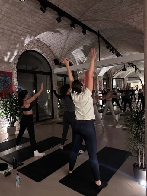Barcelona: The Sisterhood Celebration - Dance and Wellness - Key Points
