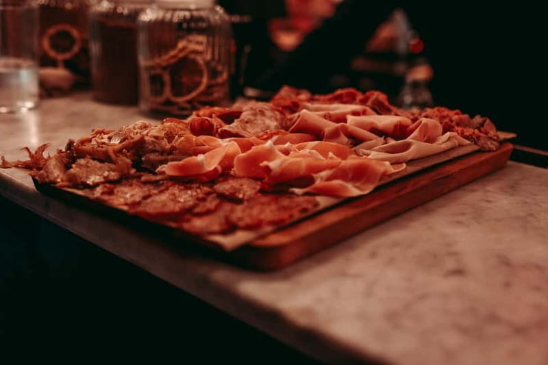 Barcelona: Tipsy Tapas & History Tour in the Gothic Quarter - The Experience in Practice: Authenticity, Fun, and Learning