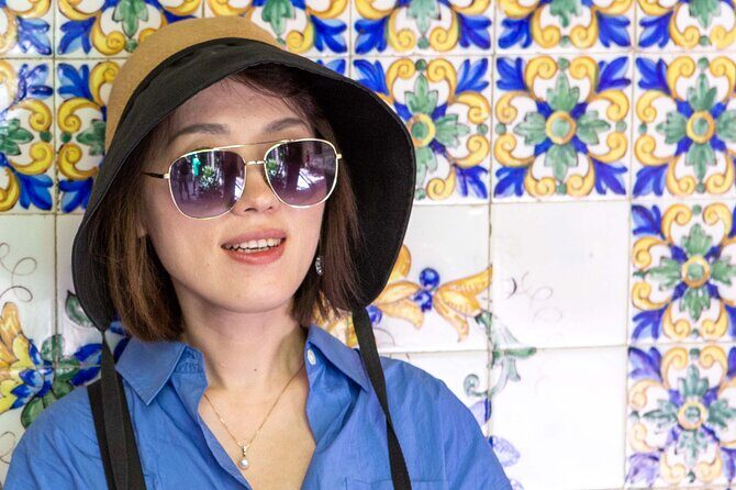 Barcelona Tour And Photoshoot in Gothic Quarter - Exploring the Heart of Gothic Barcelona