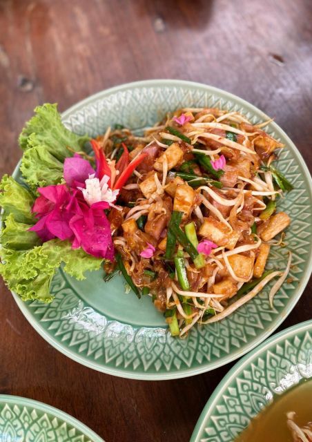 Barcelona: Vegan Thai Cooking Course at in Bloom - Important Information