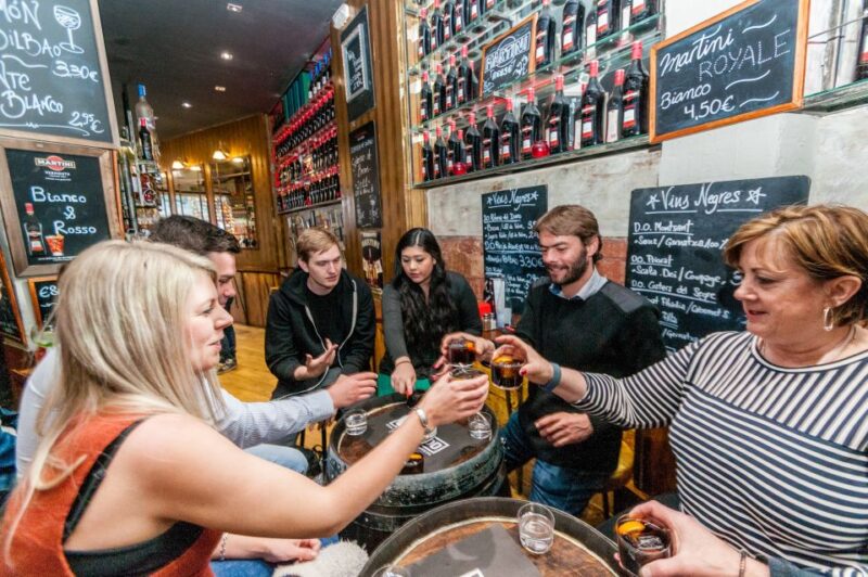 Barcelona: Wine and Tapas Tour for Lovers of Spanish Food - Diverse Tapas and Wines