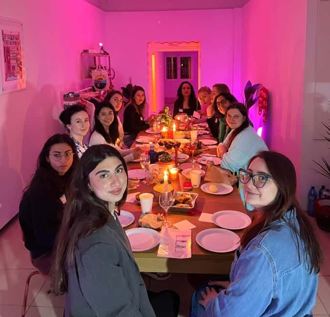 Barcelona: Women's Craft Night with Wine and Nibbles - The Value of the Experience