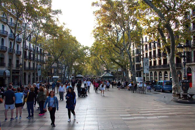 Barcelonas El Raval and the Gothic Quarter: A Self-Guided Audio Tour - Exploring El Raval