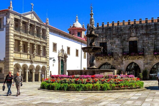 Barcelos, Ponte de Lima & Viana Private Tour (All Inclusive) - The Museu do Traje: A Cultural Peek