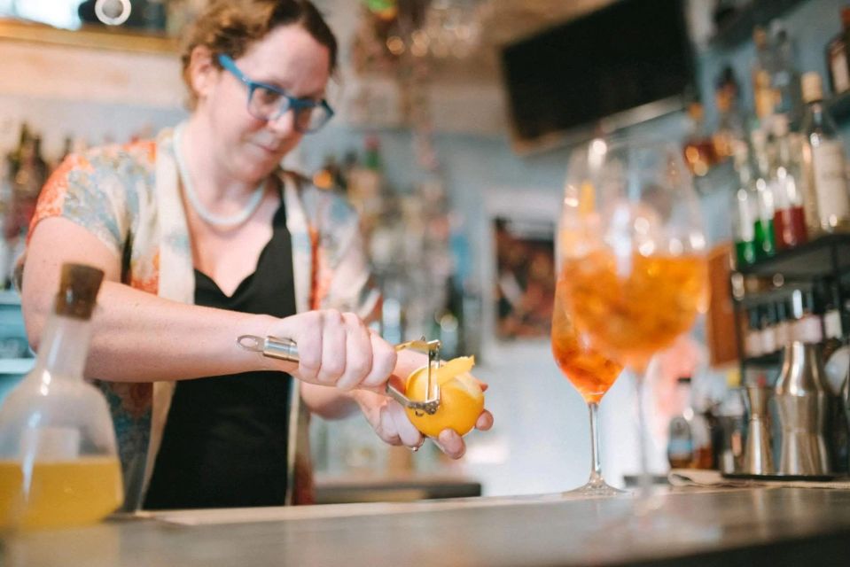 Bari: Experience to Learn to Make Apulian Cocktails - Key Points