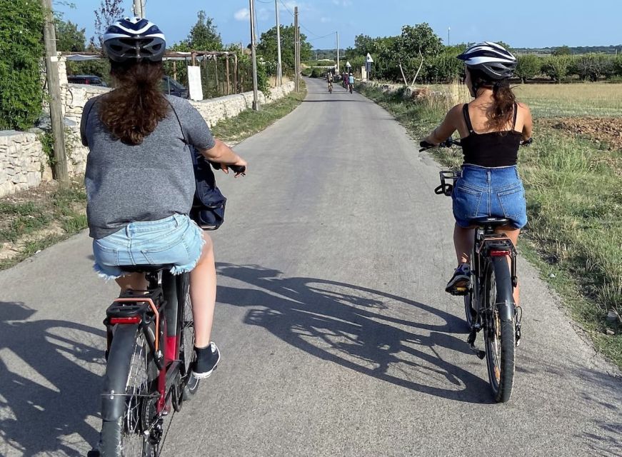 Bari/Gioia Del Colle: Ebike Tour & September Grape Harvest - Tour Inclusions and Pricing