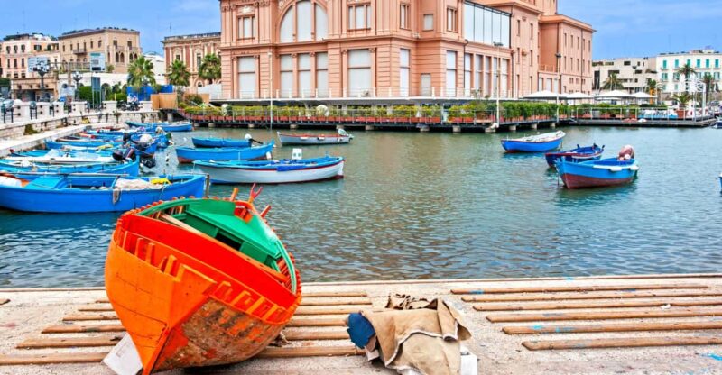 Bari: Highlights App Guided Tour With Puzzles - Attractions and Route