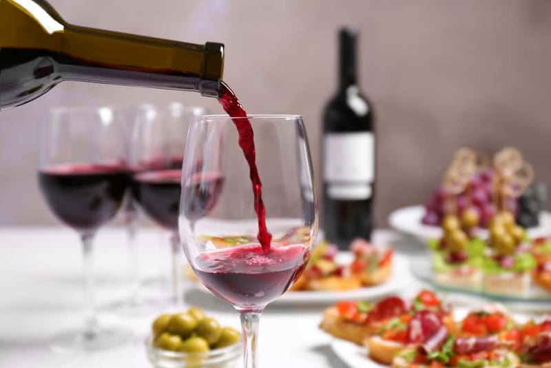 Bari: Home Cooking Class- Make Cavatelli & Capunti with Wine - Key Points