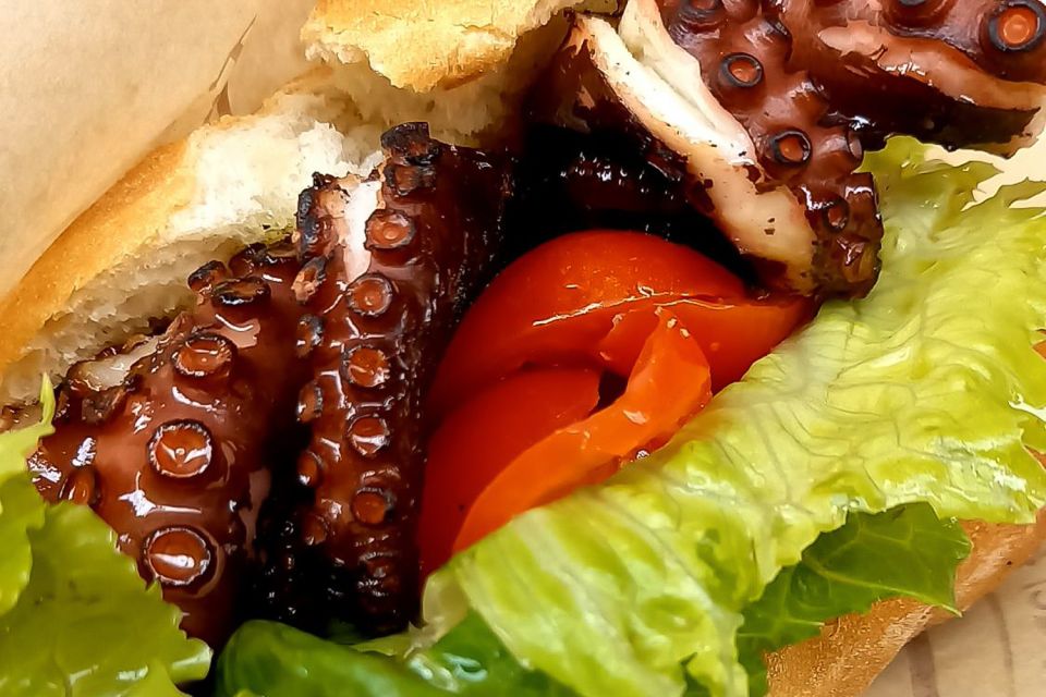 Bari: Italian Street Food Tour With Tastings and Drinks - Customer Reviews and Ratings