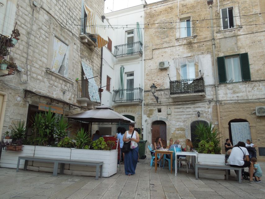 Bari: Private Food and Walking Tour - Inclusions of the Tour