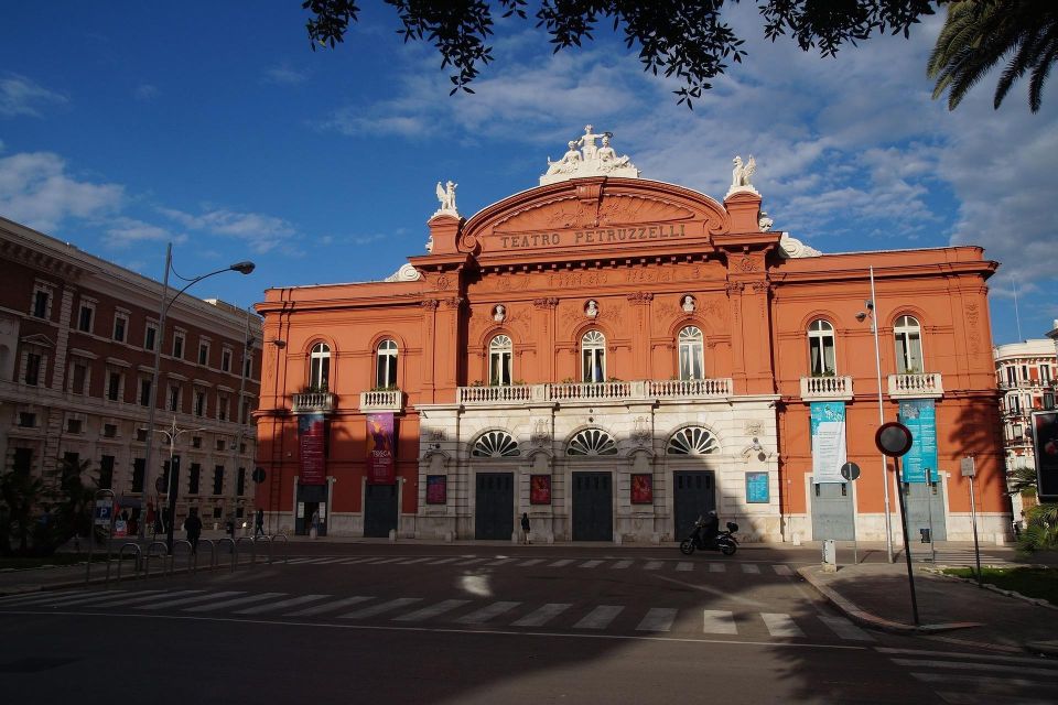 Bari - Private Historic Walking Tour - Famous Streets