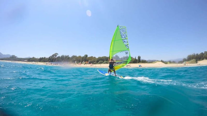 Bari Sardo: basic Windsurf course - What to Expect from This Windsurfing Course