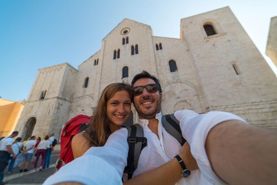 Baris Gems: Explore Piazza Mercantile & Ferrarese - Basilica of Saint Nicholas