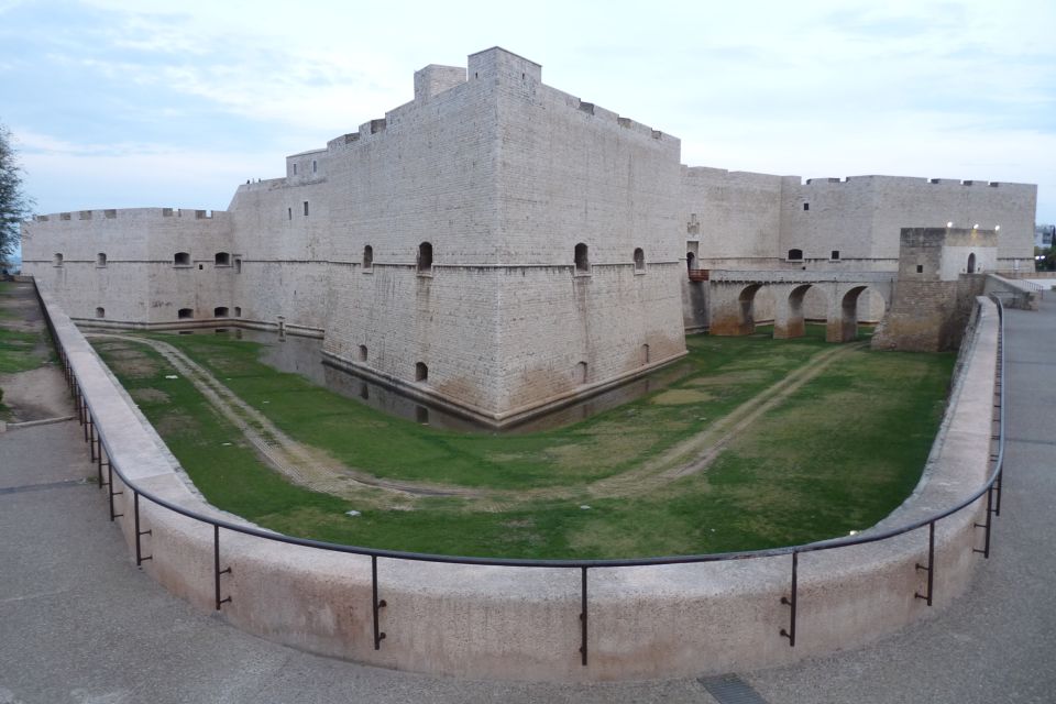 Barletta: The Town of the Challenge Private Tour - Castle of Barletta