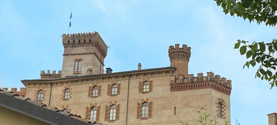 Barolo: Guided Scenic E-Bike Tour With Wine Tasting - E-Bike Rental and Guided Tour