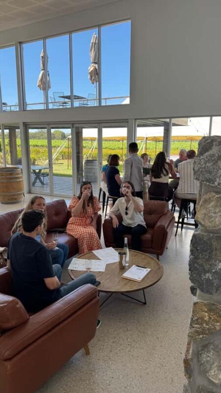 "Barossa Tour from Adelaide: 4 Tastings & Lunch Included" - The Return Journey