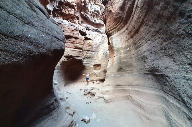 Barranco de las Vacas, caves & village by 2 native guides - Frequently Asked Questions (FAQs)