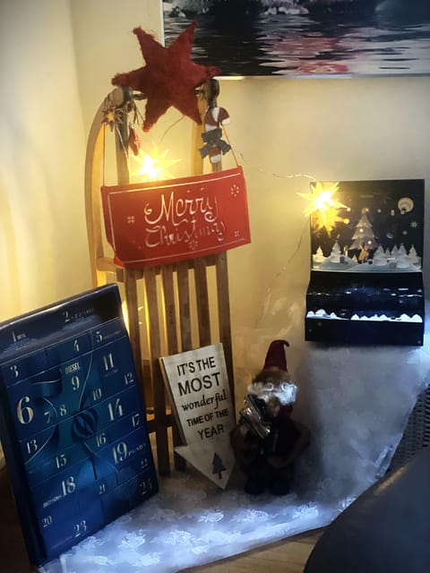 Basel: Cheese Fondue, Wine and Dessert Culinary Experience - Customer Testimonials