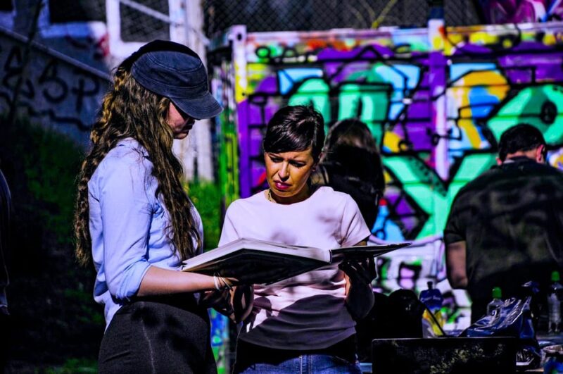Basel: Graffiti & Urban Art Workshop With Snacks & Drinks - Collaborative Approach