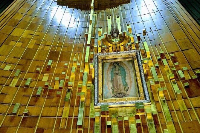 Basilica and Coyoacán Private Tour - Key Points