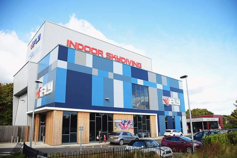 Basingstoke: Indoor Skydiving Experience with 2 Flights - Key Points  